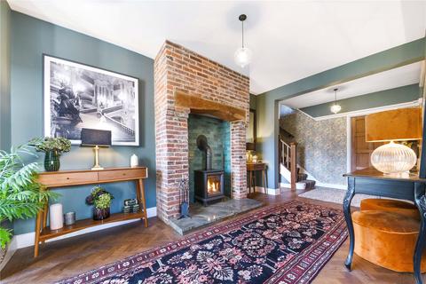 3 Grove Close, Bromley, BR2 7AR