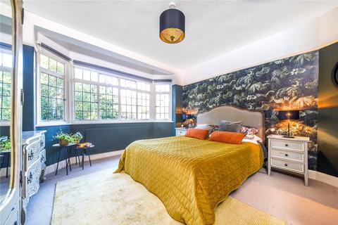 3 Grove Close, Bromley, BR2 7AR