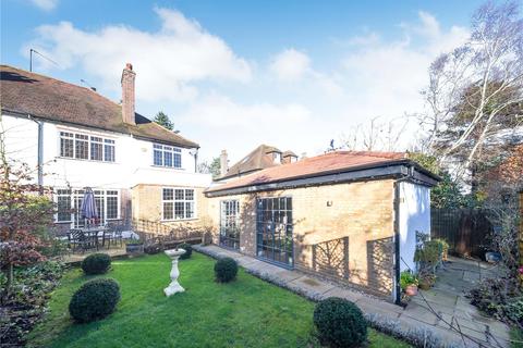 3 Grove Close, Bromley, BR2 7AR