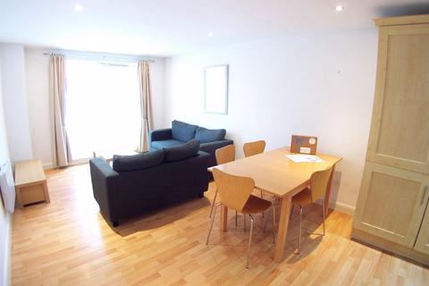 2 bedroom apartment to rent, Rampart Road, Leeds