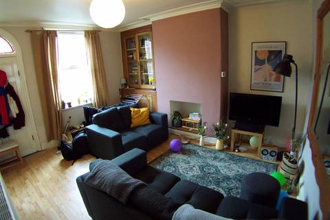 35 Haddon Avenue, Leeds, LS4 2JF