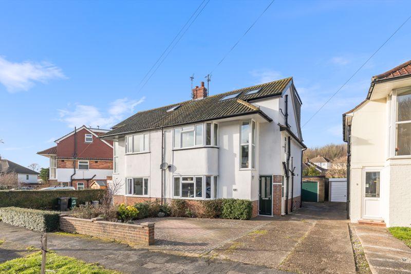 Mackie Avenue, Brighton 4 bed semidetached house £575,000