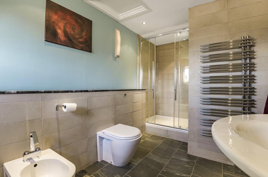 Ensuite