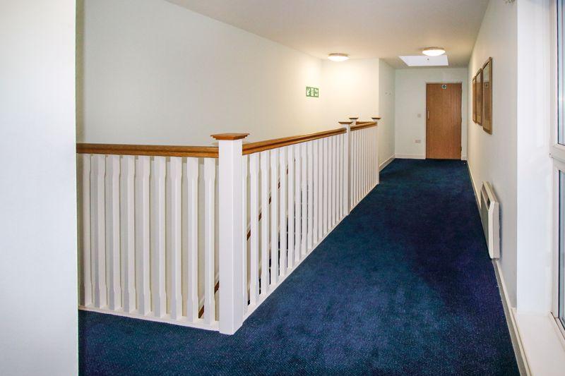 Communal landing