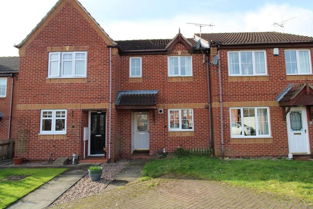 Sussex Close, Giltbrook, Nottingham, NG16 2 bed townhouse £160,000