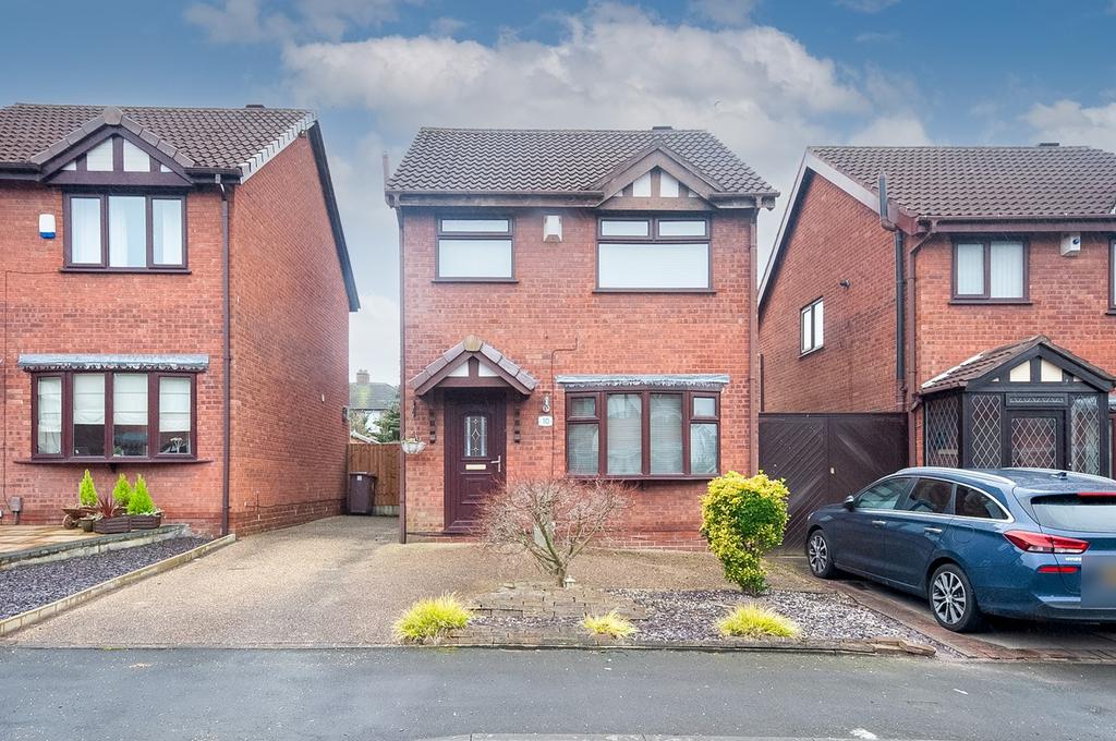 Brentwood Close, Eccleston, St... 3 bed detached house £260,000