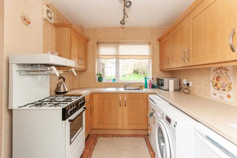 18 Broom Close, Eccleston Park, Prescot, L34 2RR
