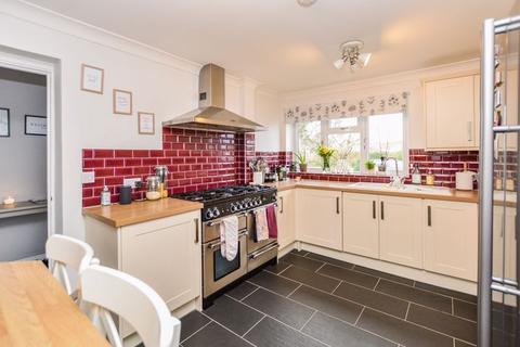 9 Hereward Way, Deeping St James, Peterborough, PE6 8QA