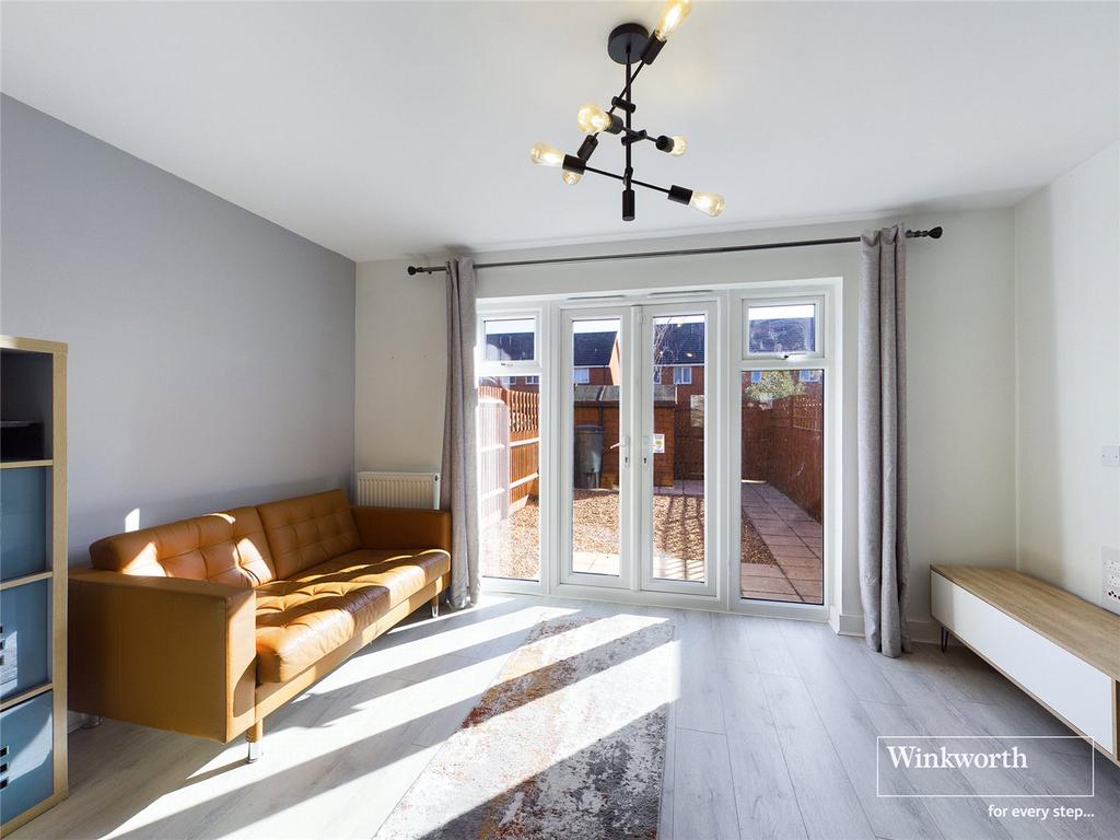 St. Agnes Way, Reading, RG2 2 bed terraced house £1,395 pcm (£322 pw)