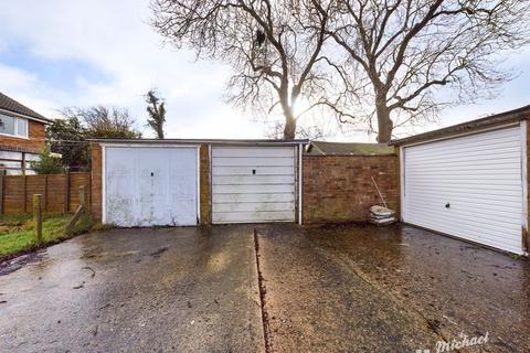 29 Hulbert End, Aylesbury, HP21 9DF