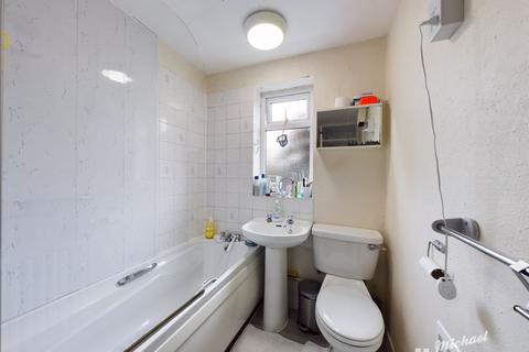 29 Hulbert End, Aylesbury, HP21 9DF