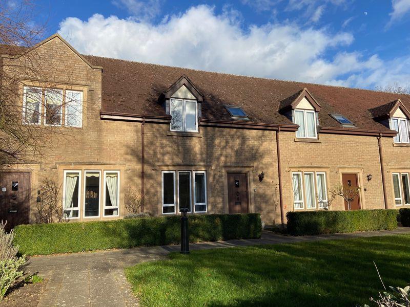 Kings End, Bicester 2 bed retirement property for sale £300,000
