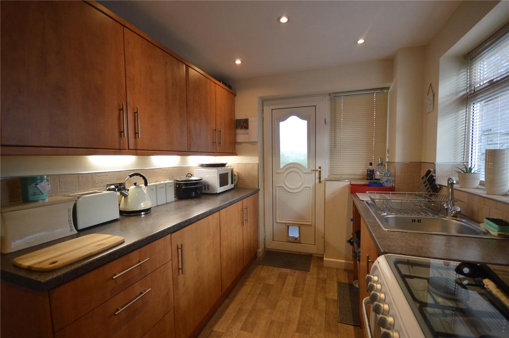 Elder Garth, Garforth, Leeds 3 bed semidetached house £240,000