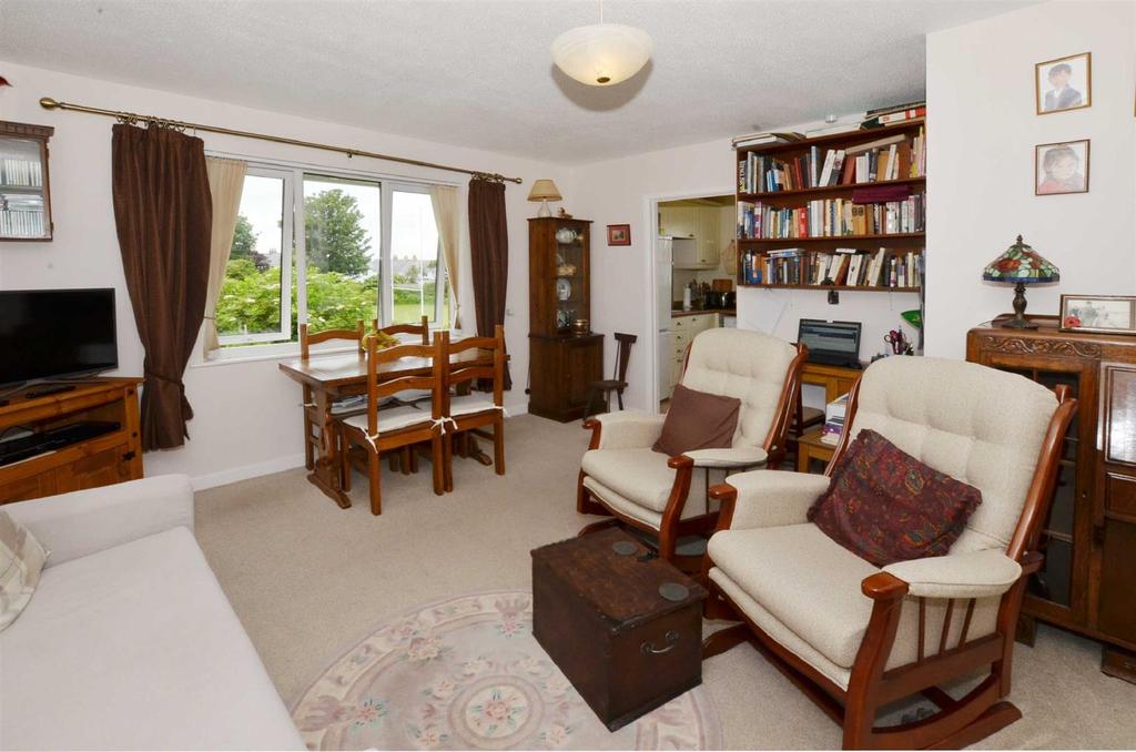 Poundsgate Close, Berry Head, Brixham 2 bed flat £96,000