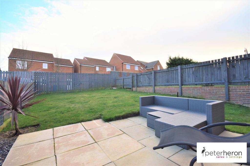 Woodham Drive, Ryhope, Sunderland 3 bed detached house £194,950