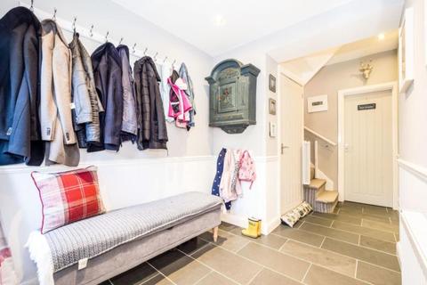 1, Park Cottages North Road, Havering-atte-bower, Romford, RM4 1PS