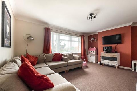 56 Castle View Road, Fareham, PO16 9LA