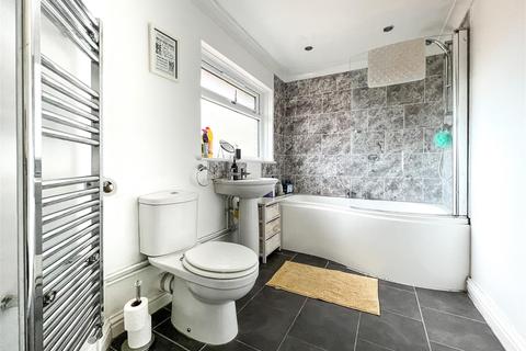56 Castle View Road, Fareham, PO16 9LA