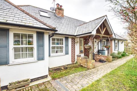 53 Peartree Lane, Bexhill-on-sea, TN39 4RQ