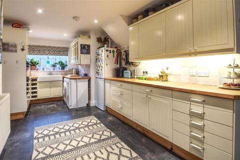 53 Peartree Lane, Bexhill-on-sea, TN39 4RQ