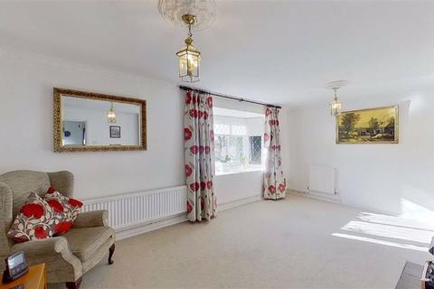 5 Bishopstone, Bradville, Milton Keynes, MK13 7DQ