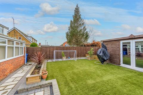 9 Colindale, Boston, PE21 9AZ