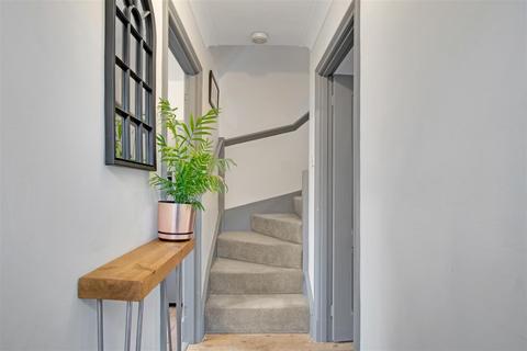 1 Kirkham View, Westow, York, YO60 7NL