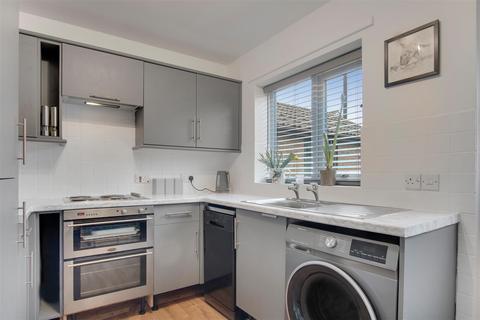 1 Kirkham View, Westow, York, YO60 7NL