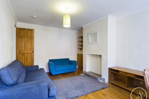 30 Barnbrough Street, Leeds, LS4 2QY