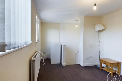 30 Barnbrough Street, Leeds, LS4 2QY