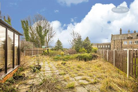 8 Campsall Drive, Sheffield, S10 5FZ