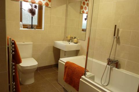 75 Baillie Avenue, Harthill, Shotts, ML7 5SY