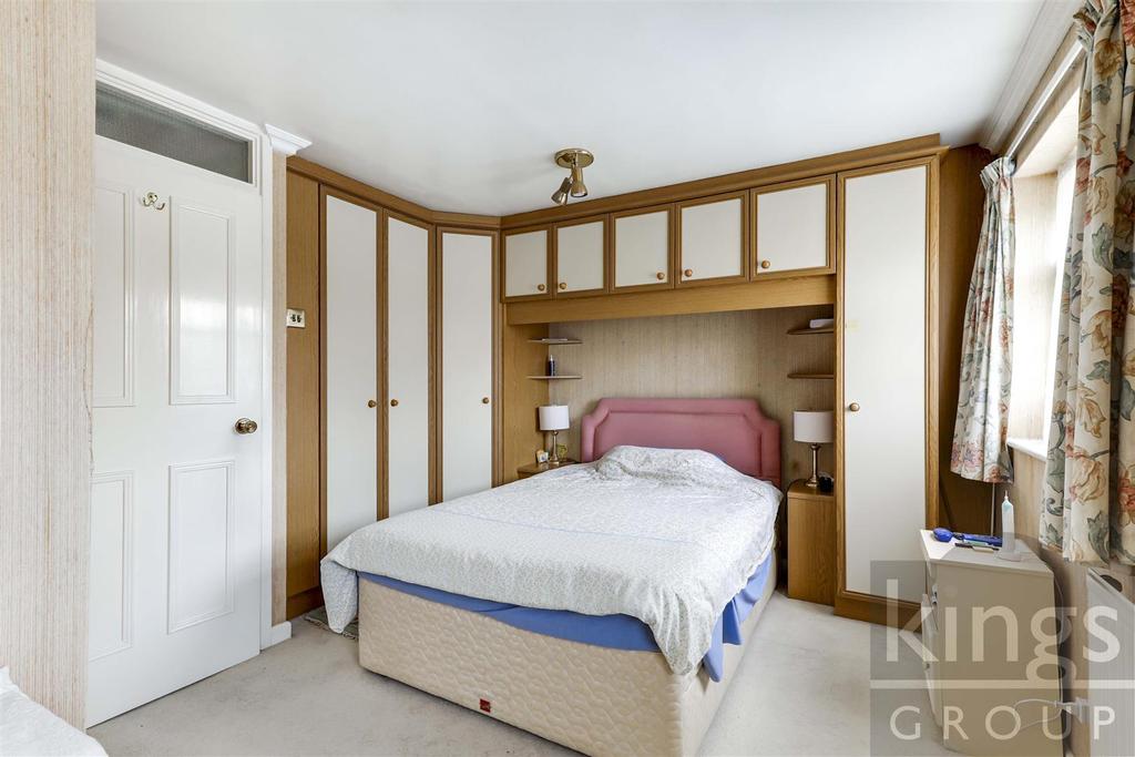 Wellington Road, Enfield, EN1 2 PG 4.jpg