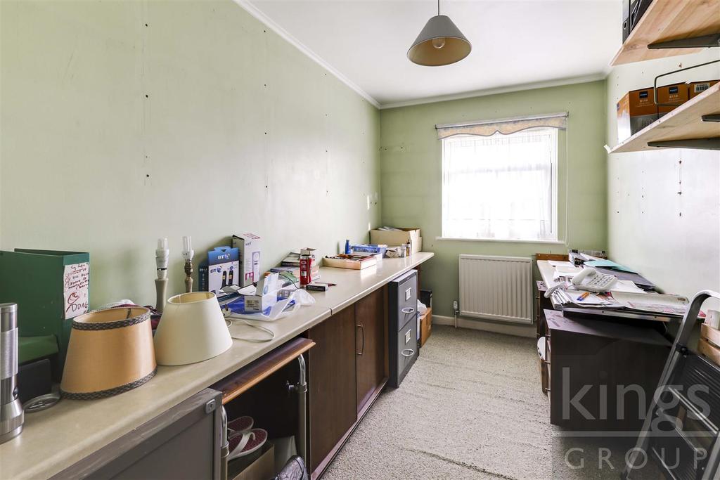 Wellington Road, Enfield, EN1 2 PG.jpg