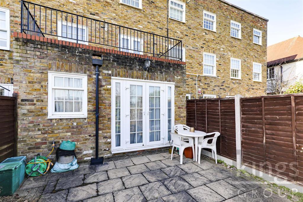 Wellington Road, Enfield, EN1 2 PG 34.jpg