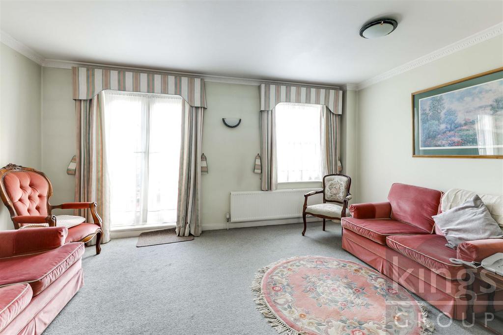 Wellington Road, Enfield, EN1 2 PG 15.jpg
