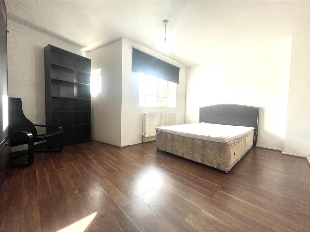 65 E341 D8-C4 B7-4 C27-ADE9-2 B7931 CAC1 C2.jpeg