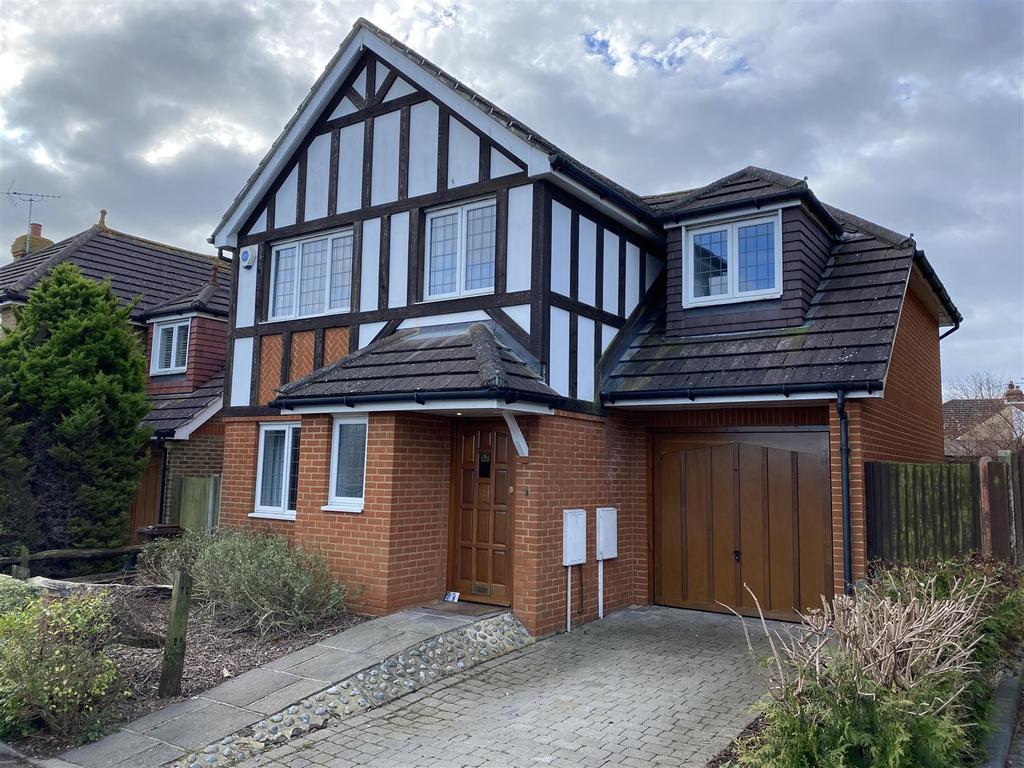 Ashurst Place, Rainham, Gillingham 4 bed house £1,550 pcm (£358 pw)
