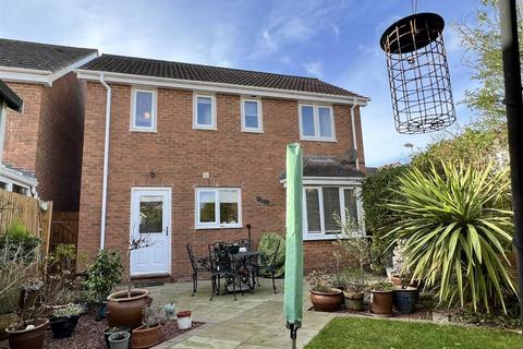 6 Bow Bridge Close, Market Weighton, York, YO43 3FH
