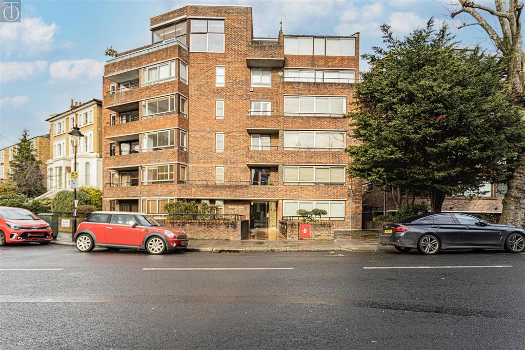 Steeles Road, London, NW3 1 bed apartment for sale £630,000