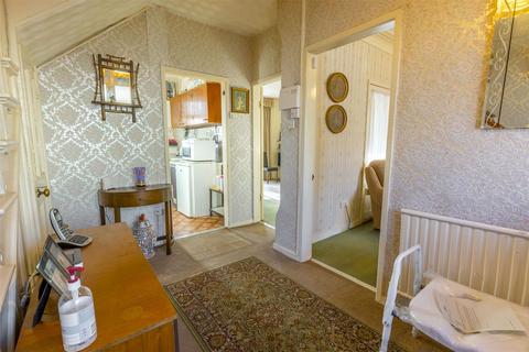 4 Cavendish Vale, Nottingham, NG5 4DS