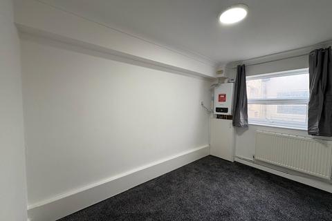 Studio to rent, 160 Camberwell Road, London SE5