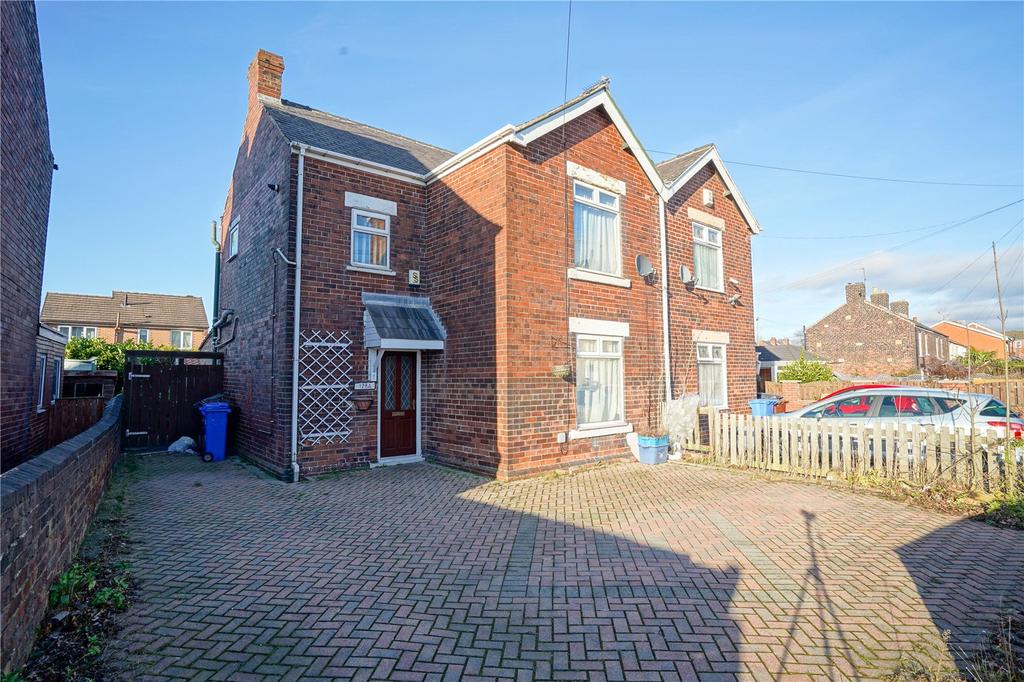 Sheffield Road, Woodhouse, Sheffield... 2 bed semidetached house £