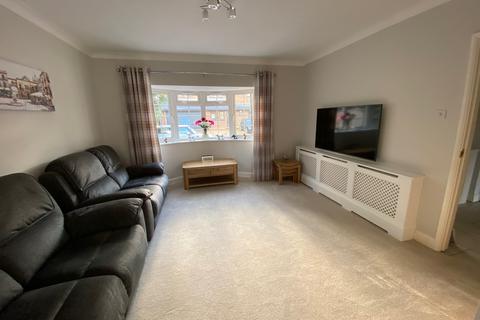 15 King Edwards Rise, Ascot, SL5 8JZ