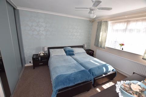 15 King Edwards Rise, Ascot, SL5 8JZ