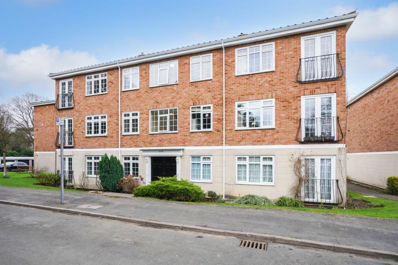 Gainsborough Court, Station Avenue, Walton On Thames, Surrey, KT12 1NJ