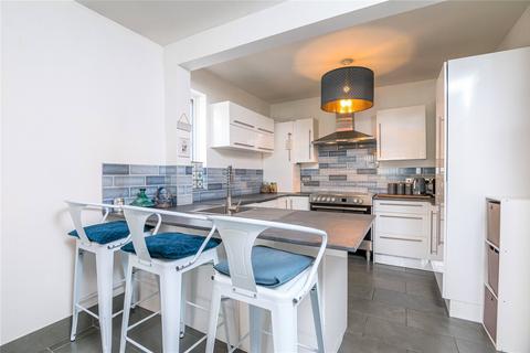 247 Ambleside Drive, Southend-on-sea, SS1 2UE