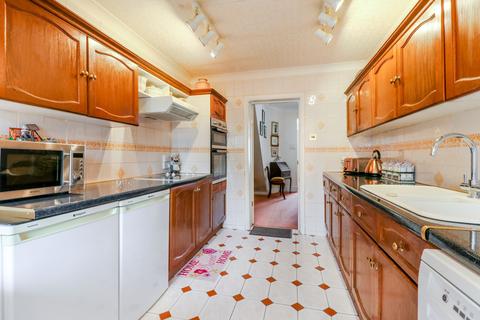 75 Catisfield Road, Enfield, EN3 6BB