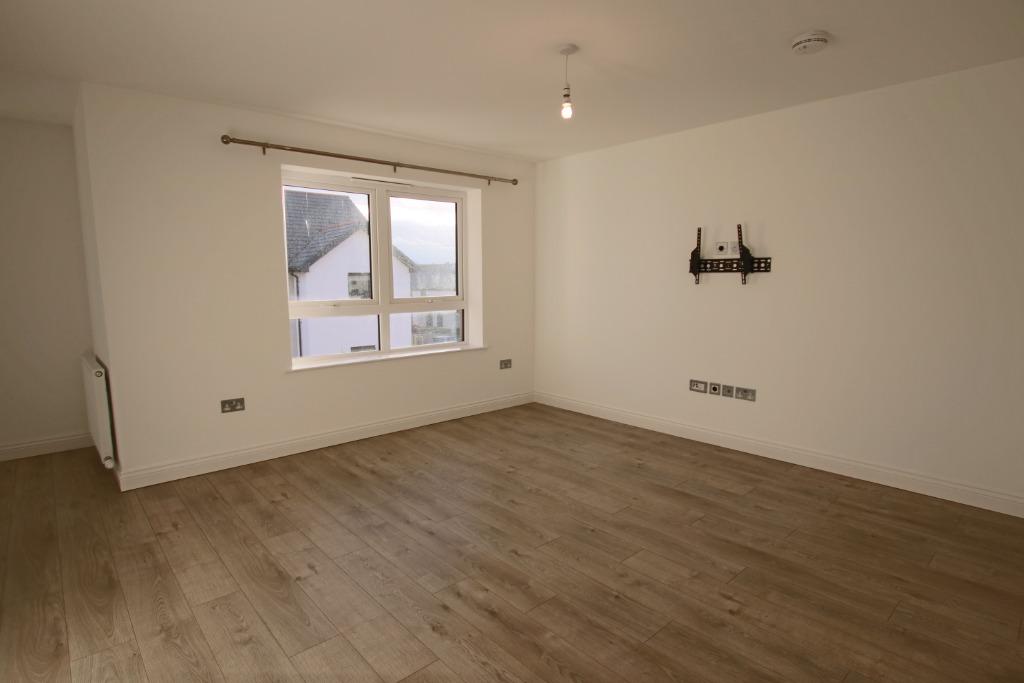 Nethergray Road, Liff, Dundee, DD2 2 bed flat £810 pcm (£187 pw)