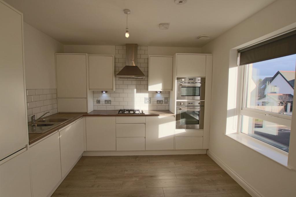 Nethergray Road, Liff, Dundee, DD2 2 bed flat £810 pcm (£187 pw)